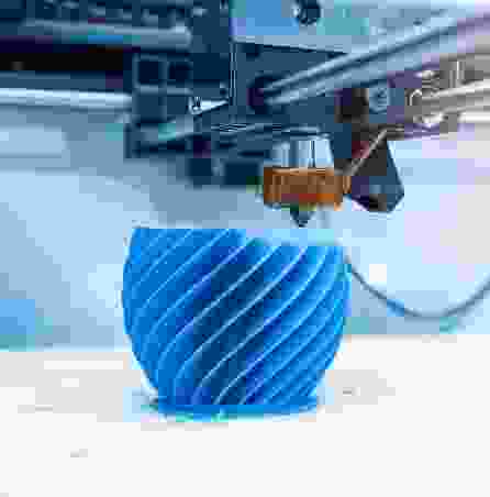 Δημιουργικό γραφείο Shadow Creative Studio στο Γαλάτσι